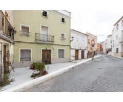 ¿Estas buscando una magnífica casa de pueblo?