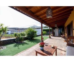 VILLA EXCLUSIVA CON UBICACIÓN PRIVILEGIADA
