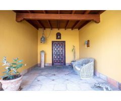 VILLA EXCLUSIVA CON UBICACIÓN PRIVILEGIADA