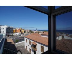 Piso con terraza con vistas al mar en el Puerto de la Cruz