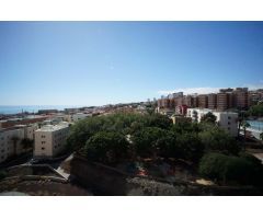 Apartamento moderno con vistas a las montañas y al océano en Santa Cruz de Tenerife