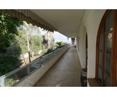 ESPECTACULAR  CHALET EN EL PUERTO DE LA CRUZ