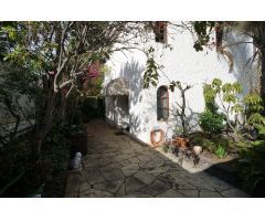 ESPECTACULAR  CHALET EN EL PUERTO DE LA CRUZ
