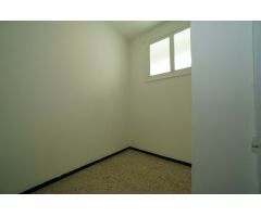 Piso para reformar de 120 m² con balcón , terraza y vistas.
