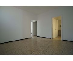 Piso para reformar de 120 m² con balcón , terraza y vistas.