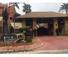 Dúplex en Venta en Estepona, Málaga