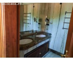 Dúplex en Venta en Estepona, Málaga