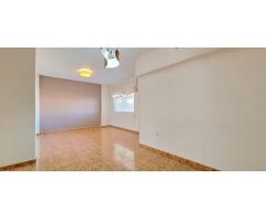 DÚPLEX CON BUHARDILLA EN VENTA, POZO ESTRECHO