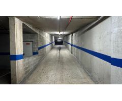 Garaje ubicado en la Av. Meridiana – Plaza Primavera