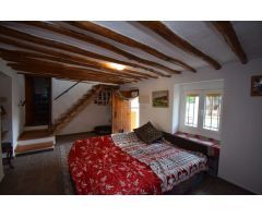 2 CASAS DE CAMPO  INDEPENDIENTES