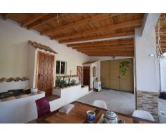 2 CASAS DE CAMPO  INDEPENDIENTES