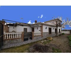 CORTIJO CASA RURAL CON ESTABLOS Y NAVE