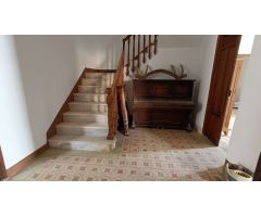 GRAN CASA SEÑORIAL PARA REFORMAR