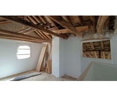 GRAN CASA SEÑORIAL PARA REFORMAR