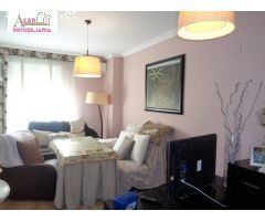 CASA EN VENTA FRENTE AL PARQUE