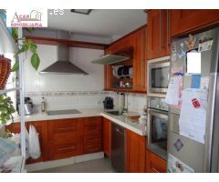CASA EN VENTA FRENTE AL PARQUE