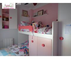 CASA EN VENTA FRENTE AL PARQUE