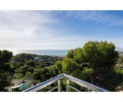 VIVIENDA DE LUJO CON ESPECTACULARES VISTAS AL MAR