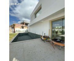 VILLA DE LUJO CON VISTAS AL MAR - LLAVE EN MANO