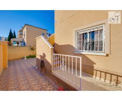 Chalet en Venta en Torrevieja, Alicante