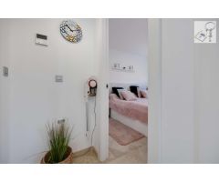 APARTAMENTO CONSTRUIDO EN 2019, 2 DORMITORIOS, PISCINA Y GARAJE EN LAS FILIPINAS!!