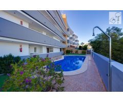 APARTAMENTO 2 DORMITORIOS, PISCINA, GARAJE Y A TAN SOLO 200M DEL CAMPO DE GOLF DE CAMPOAMOR