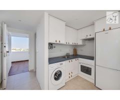 APARTAMENTO 2 DORMITORIOS, PISCINA, GARAJE Y A TAN SOLO 200M DEL CAMPO DE GOLF DE CAMPOAMOR