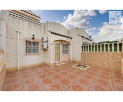 Casa en Venta en Torrevieja, Alicante