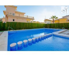 Casa en Venta en Orihuela, Alicante