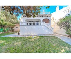 Casa en Venta en Orihuela, Alicante