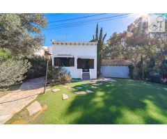 Casa en Venta en Orihuela, Alicante