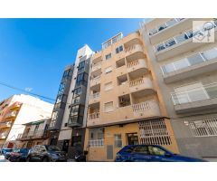 Apartamento en Venta en Torrevieja, Alicante