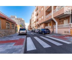 Apartamento en Venta en Torrevieja, Alicante
