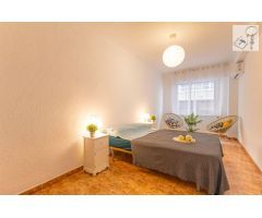 Apartamento en Venta en Torrevieja, Alicante