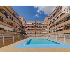 Apartamento en Venta en Torrevieja, Alicante