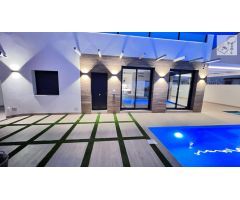 Chalet en Venta en Orihuela, Alicante
