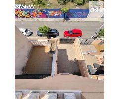 HAGA SU OFERTA!! DUPLEX ADOSADO 2 DORMITORIOS CON PISCINA EN URB. EL HONDO!!