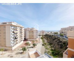 Piso en Venta en Urbanización Roquetas de Mar, Almería
