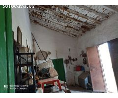 Finca en totalan con casa  para reformar