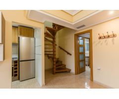 ESTUPENDO PISO TIPO DUPLEX EN LA MEJOR ZONA DE ABANILLA