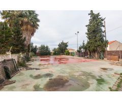 CASA CON PARCELA URBANA RESIDENCIAL EN LA HUERTA DE ALQUERIAS CMNO REGUERON