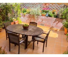 CASA APAREADA EN EL CENTRO DE CARDEDEU