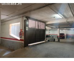 Plaza parking coche, en venta, 21 m2 céntrica.