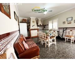 Casa de Pueblo en Venta en Tomelloso, Ciudad Real