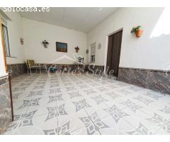 Casa de Pueblo en Venta en Tomelloso, Ciudad Real