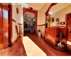 Casa de Pueblo en Venta en Tomelloso, Ciudad Real