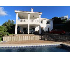 Villa en Pinos de Alhaurin