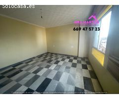 Casa de Pueblo en Venta en Águilas, Murcia