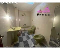 Casa de Pueblo en Venta en Águilas, Murcia