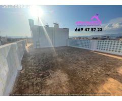 Casa de Pueblo en Venta en Águilas, Murcia